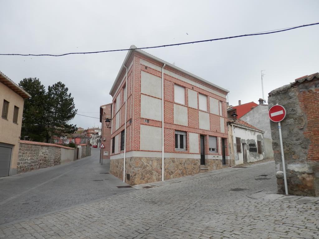 Vut Los Telares Muralla Ávila Szoba fotó