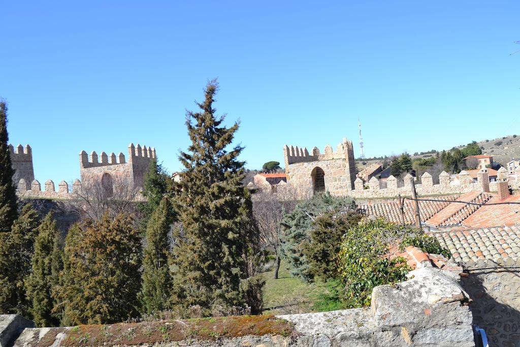 Vut Los Telares Muralla Ávila Szoba fotó
